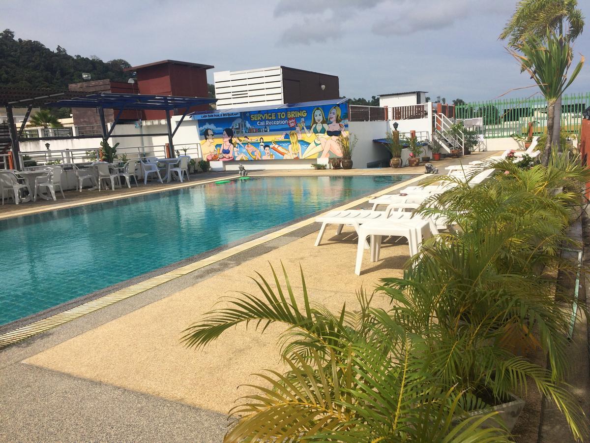 Larn Park Resortel Patong Exterior foto
